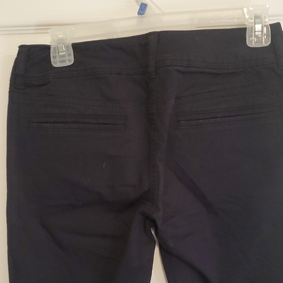 American Eagle Outfitters Black Casual Quilted Pants - Picture 4 of 9